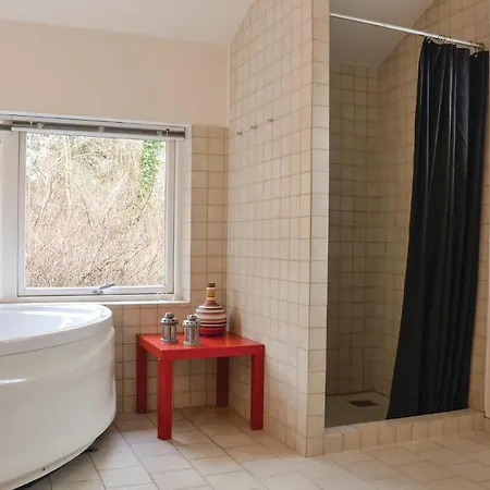 Four-bedroom Holiday In